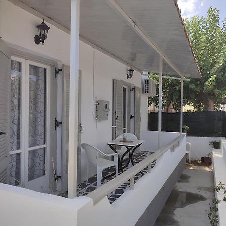 Victory'S House, 3Min Walk To Skala'S Sandy Beach Exterior foto